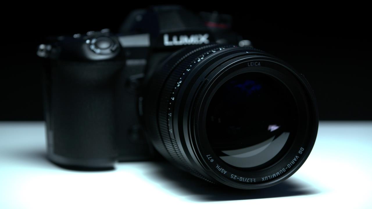 Panasonic dezvoltă două modele din noua gamă mirrorless full-frame