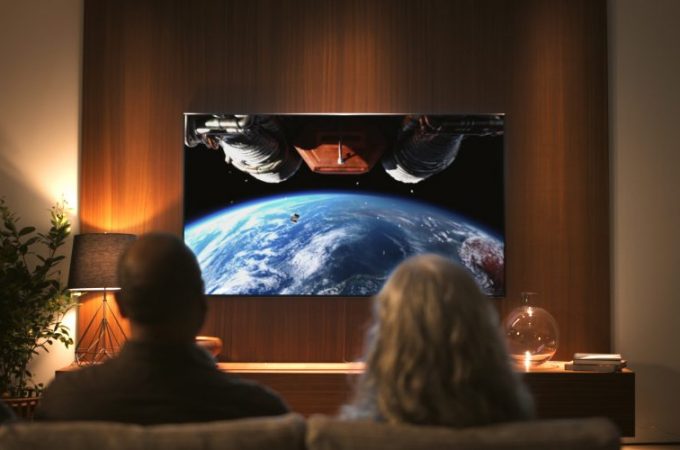 Campania Samsung “Making History” realizată pe televizorul QLED 8K comemorează 50 de ani de la misiunea Apollo 11