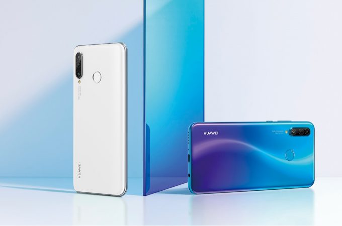 Huawei și cuplul Alexia Eram & Mario Fresh te provoacă! Intră în competiție și poți apărea pe cel mai mare afiș stradal fotografiat în întregime  cu un smartphone