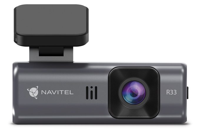 NAVITEL® R33 – Asistentul tău digital pentru drumurile nocturne